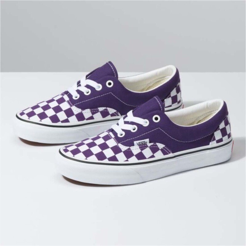 vans era violet