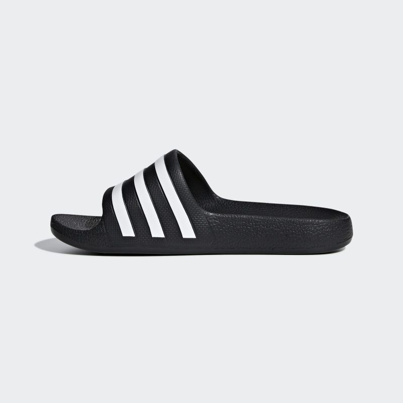 Adidas รองเท้าแตะเด็ก Adilette Aqua Slides Kids | Core Black/Cloud White/Core Black ( F35556 ) - Image 4