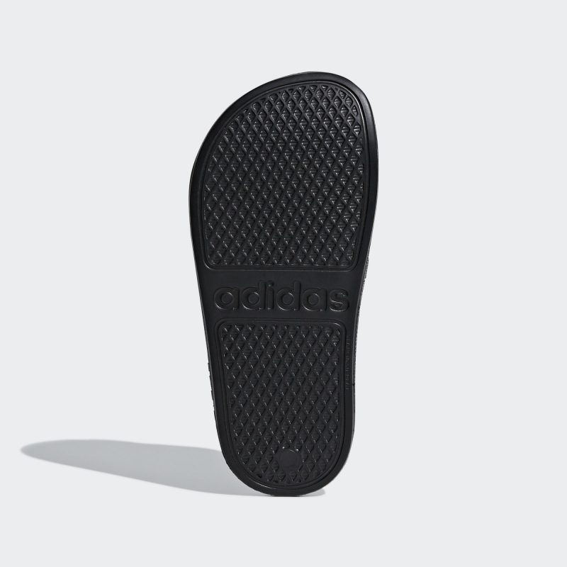 Adidas รองเท้าแตะเด็ก Adilette Aqua Slides Kids | Core Black/Cloud White/Core Black ( F35556 ) - Image 6