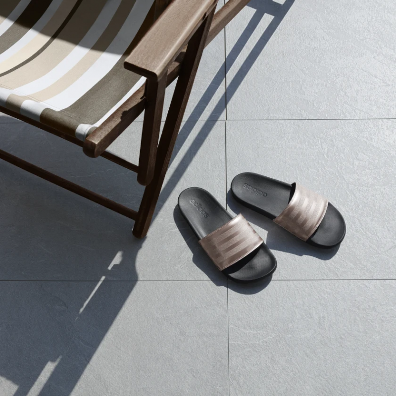 Adidas รองเท้าแตะ Adilette Comfort Slides | Grey/Grey/Core Black ( B75679 ) - Image 11