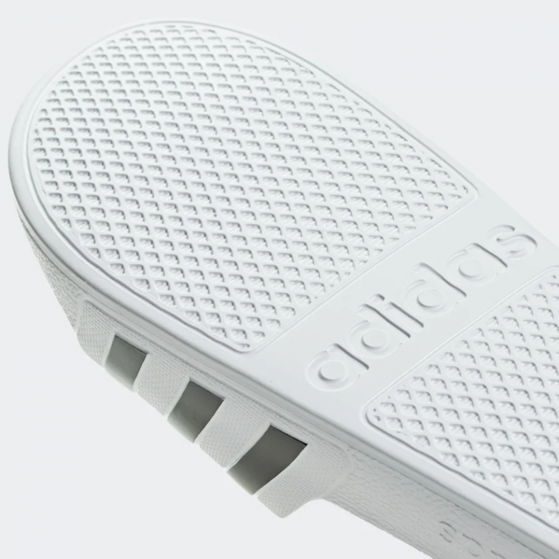 Adidas รองเท้าแตะ Adilette Aqua Slides | Cloud White/Core Black/Cloud White ( F35539 ) - Image 8