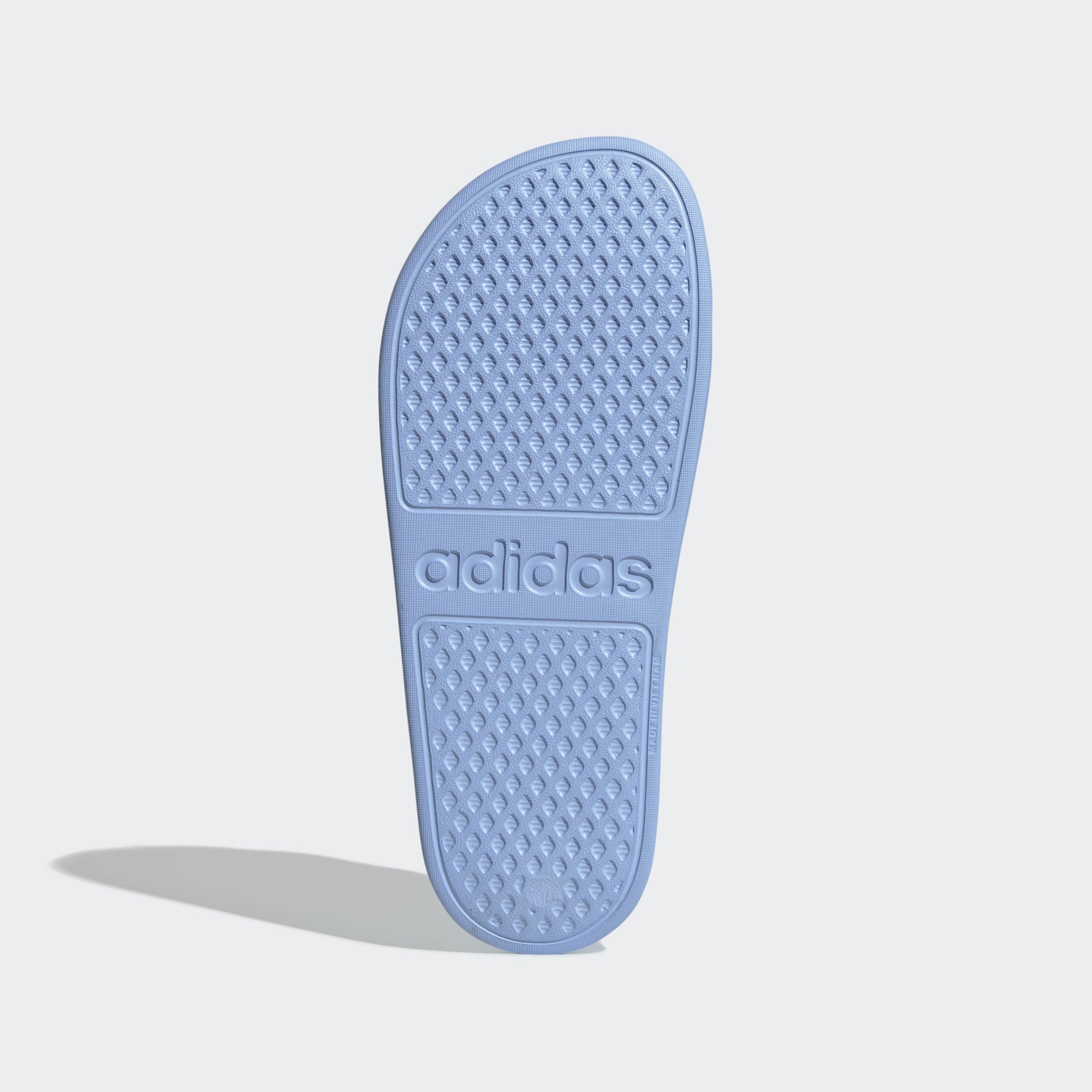 Adidas รองเท้าแตะ Adilette Aqua Slides | Glow Blue/Cloud White/Glow Blue ( EE7346 ) - Image 5