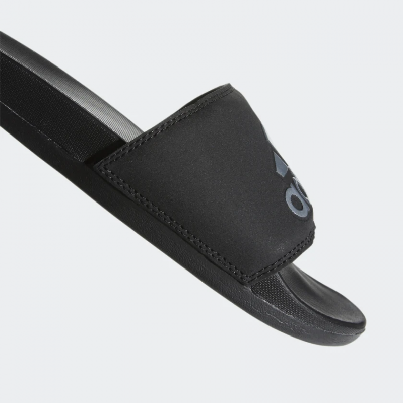 Adidas รองเท้าแตะ Adilette Comfort Slides | Core Black/Silver Metallic/Core Black ( G28386 ) - Image 8