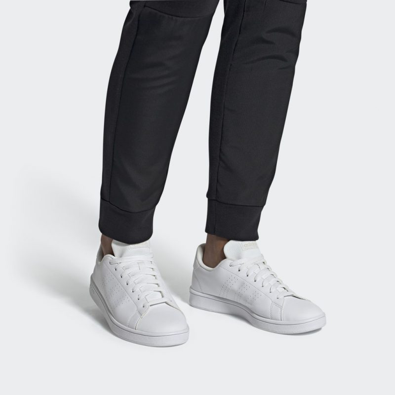 Adidas รองเท้าผ้าใบผู้ชาย Advantage Base | Cloud White/Cloud White/Raw White ( EE7692 ) - Image 10