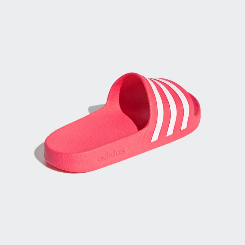 Adidas รองเท้าแตะ Adilette Aqua Slides | Signal Pink/Cloud White/Signal Pink ( FW4292 ) - Image 3