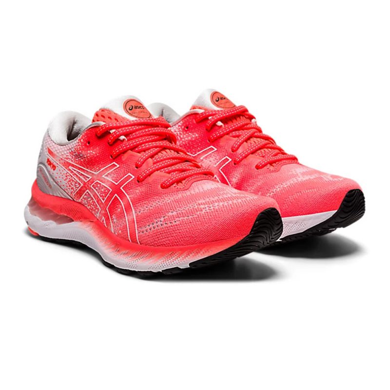 Asics รองเท้าวิ่งผู้หญิง Gel-Nimbus 23 Tokyo | Sunrise Red/White ( 1012B140-600 ) - Image 2