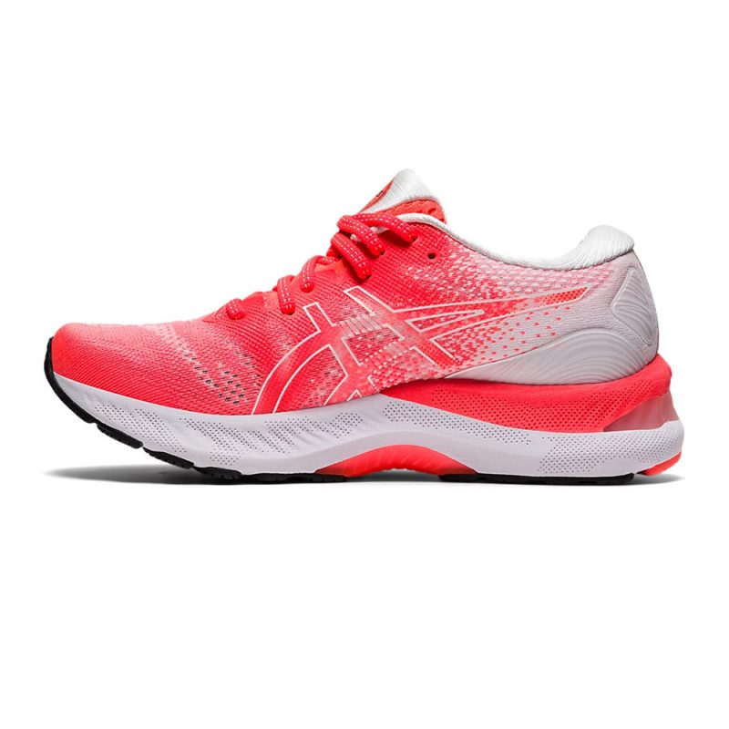 Asics รองเท้าวิ่งผู้หญิง Gel-Nimbus 23 Tokyo | Sunrise Red/White ( 1012B140-600 ) - Image 4
