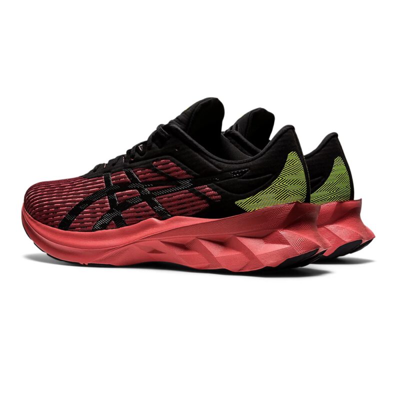 Asics รองเท้าวิ่งผู้ชาย Novablast SPS | Red Brick/Black ( 1201A065-600 ) - Image 3