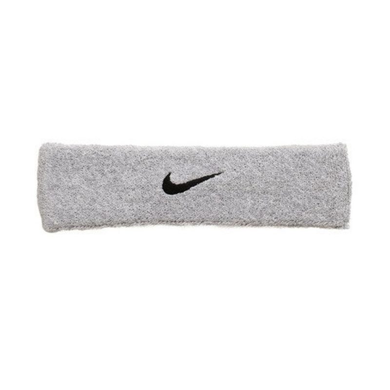 Nike แถบรัดศีรษะเทนนิส Swoosh Headband | Grey Heather/Black ( N.NN.07.051 ) - Image 3