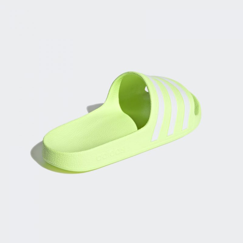 Adidas รองเท้าแตะ Adilette Aqua Slides | Hi-Res Yellow/Cloud White/Hi-Res Yellow ( FY8105 ) - Image 3