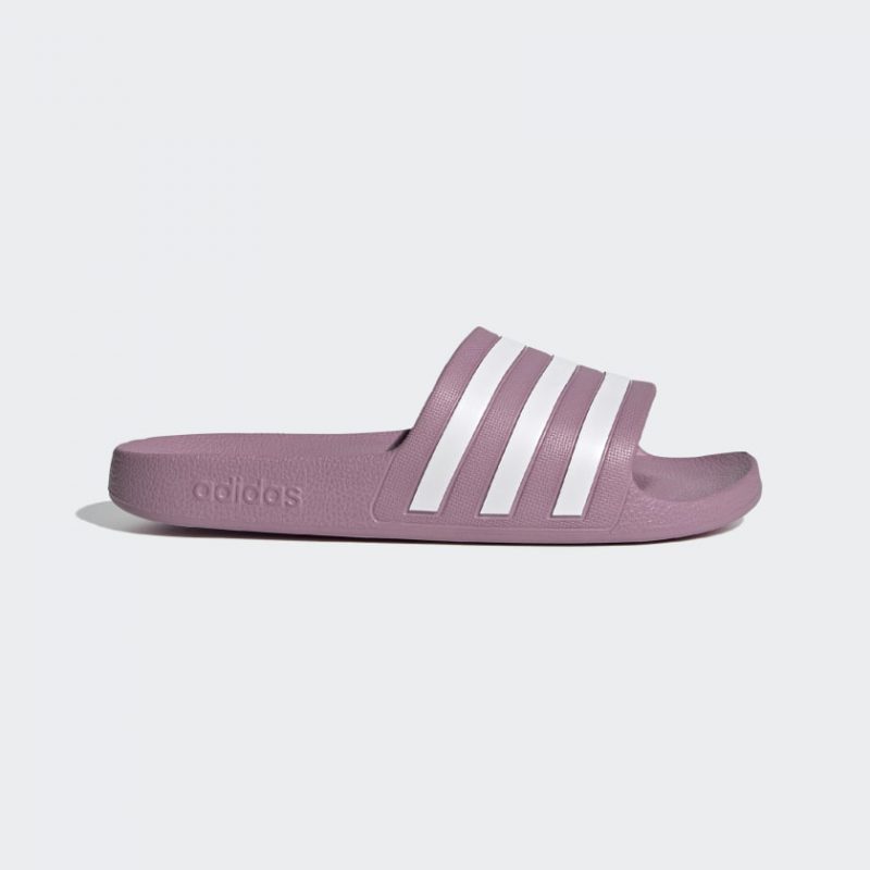 Adidas รองเท้าแตะ Adilette Aqua Slides | Cherry Metallic/Cloud White/Cherry Metallic ( FY8107 )