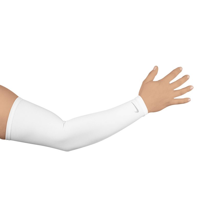 Nike ปลอกแขน Lightweight Running Sleeves | White/Silver ( N.RS.66.107 ) - Image 6