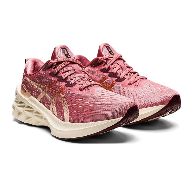 Asics รองเท้าวิ่งผู้หญิง Novablast 2 | Smokey Rose/Pure Bronze ( 1012B049-700 ) - Image 2