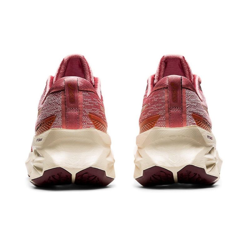 Asics รองเท้าวิ่งผู้หญิง Novablast 2 | Smokey Rose/Pure Bronze ( 1012B049-700 ) - Image 5
