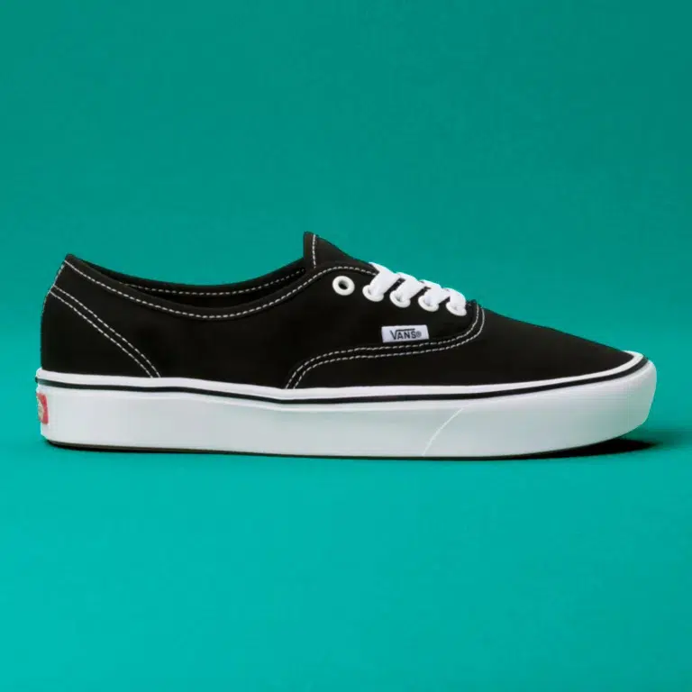 Vans รองเท้าผ้าใบ Authentic ComfyCush | Black/True White ( VN0A3WM7VNE ) - Image 15