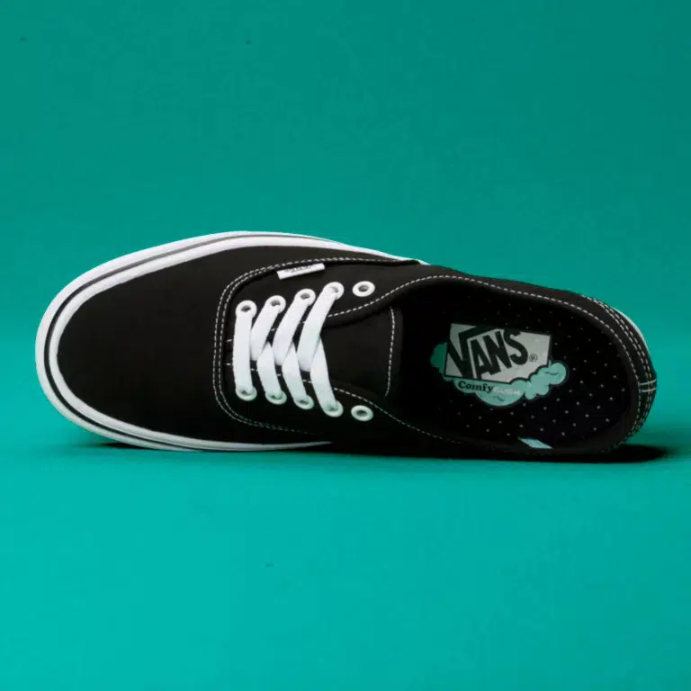 Vans รองเท้าผ้าใบ Authentic ComfyCush | Black/True White ( VN0A3WM7VNE ) - Image 16