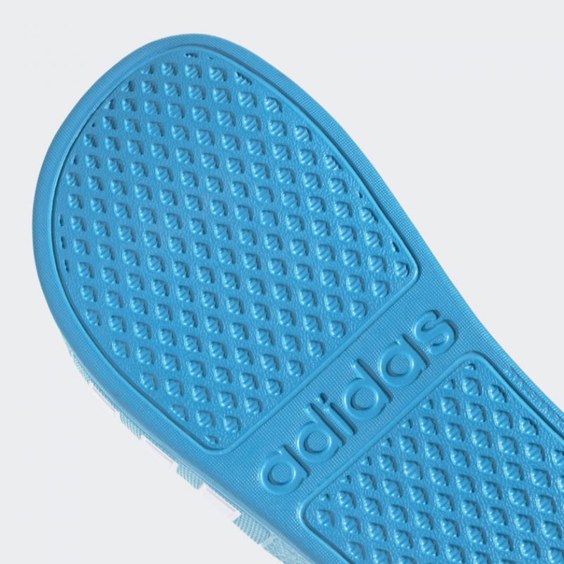 Adidas รองเท้าแตะเด็ก Adilette Aqua Slides Kids | Solar Blue/Cloud White/Solar Blue ( FY8071 ) - Image 7