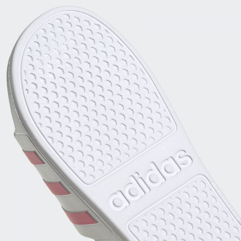 Adidas รองเท้าแตะ Adilette Aqua Slides | Cloud White/Rose Tone/Cloud White ( GZ5237 ) - Image 8