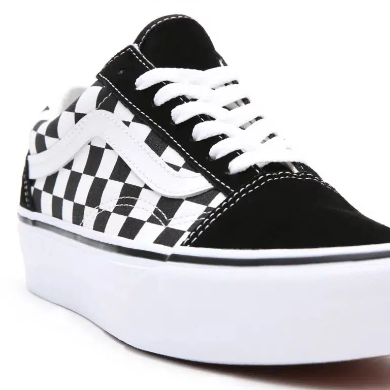 Vans รองเท้าผ้าใบ Old Skool Checkerboard Platform | Black/True White ( VN0A3B3UHRK ) - Image 7