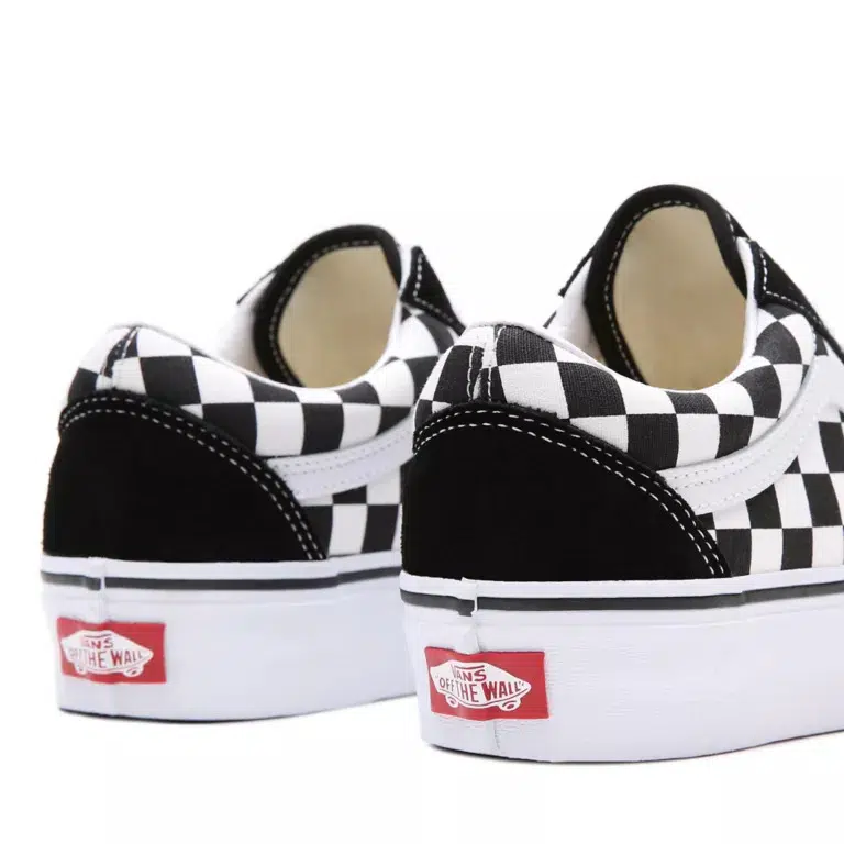 Vans รองเท้าผ้าใบ Old Skool Checkerboard Platform | Black/True White ( VN0A3B3UHRK ) - Image 4