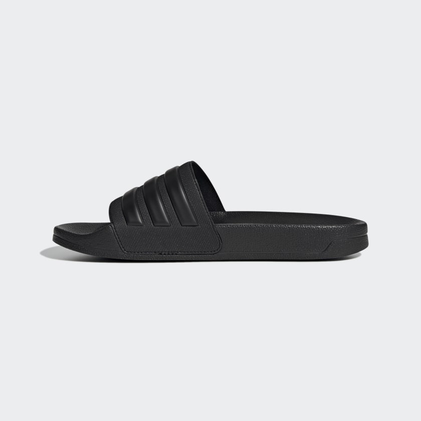 Adidas รองเท้าแตะ Adilette Shower Slides | Core Black/Core Black/Core Black ( GZ1013 ) - Image 4