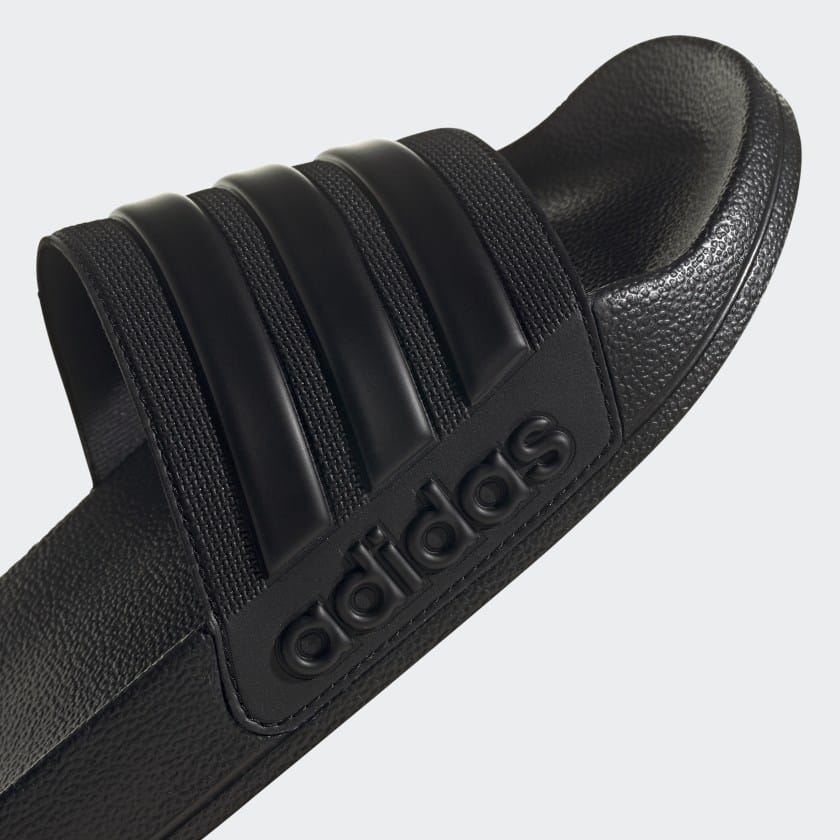 Adidas รองเท้าแตะ Adilette Shower Slides | Core Black/Core Black/Core Black ( GZ1013 ) - Image 7