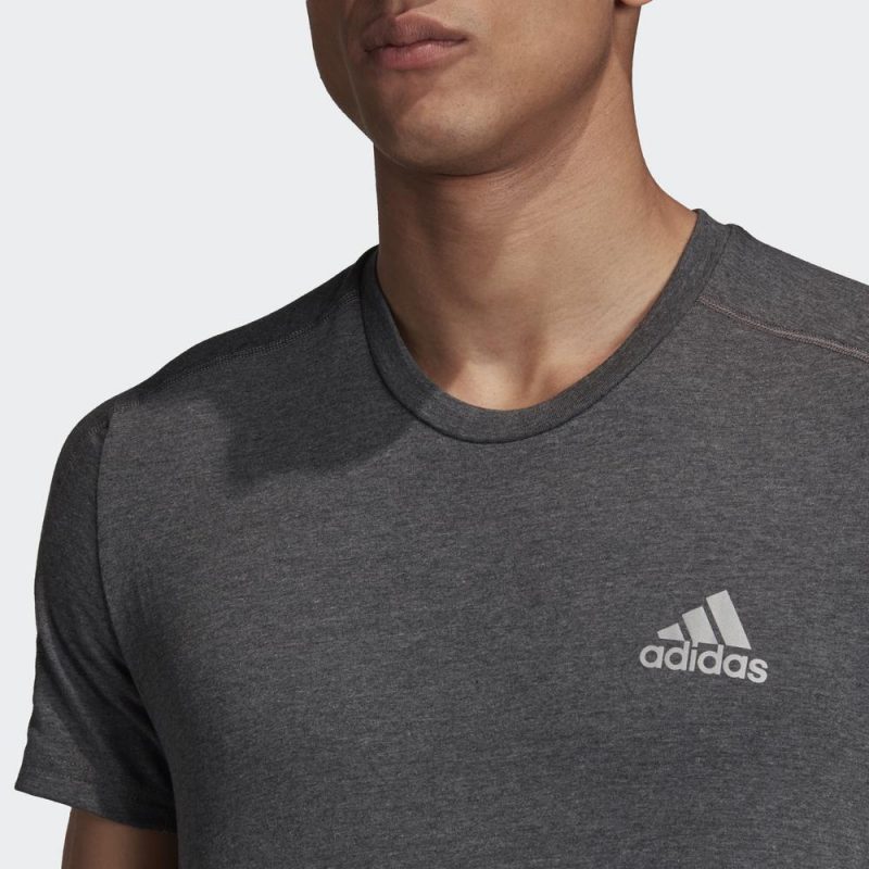 Adidas เสื้อวิ่งผู้ชาย Own The Run Soft Tee | Dark Grey Heather ( FS9801 ) - Image 7