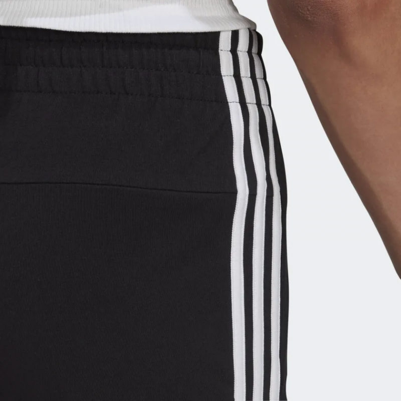 Adidas กางเกงกีฬาขาสั้นผู้หญิง Essentials Slim 3-Stripes Shorts | Black/White ( GM5523 ) - Image 6