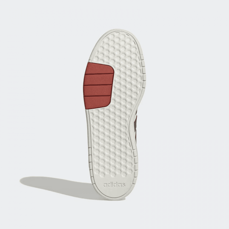 Adidas รองเท้าผ้าใบผู้ชาย CourtBeat Court Lifestyle | Cloud White/Green Oxide/Crystal White ( GX1743 ) - Image 6