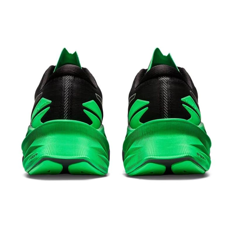 Asics รองเท้าวิ่งผู้ชาย Novablast 3 Lite-Show | Black/New Leaf ( 1011B534-001 ) - Image 5