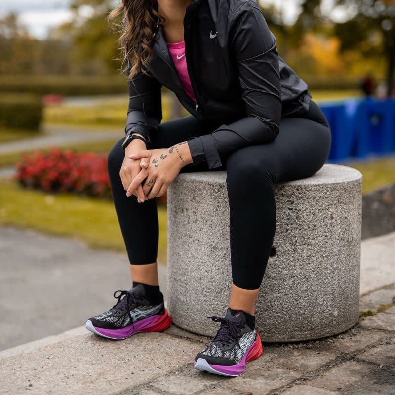 Asics รองเท้าวิ่งผู้หญิง Novablast 3 | Black/Soft Sky ( 1012B288-002 ) - Image 12