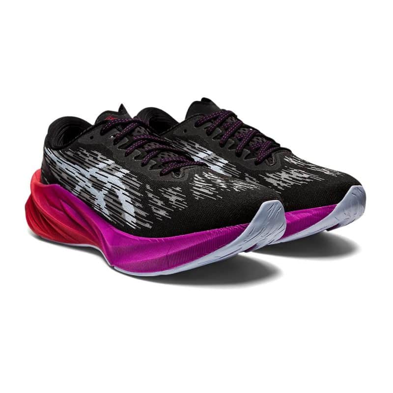Asics รองเท้าวิ่งผู้หญิง Novablast 3 | Black/Soft Sky ( 1012B288-002 ) - Image 2