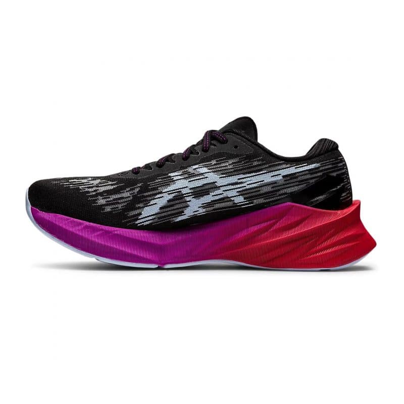 Asics รองเท้าวิ่งผู้หญิง Novablast 3 | Black/Soft Sky ( 1012B288-002 ) - Image 4