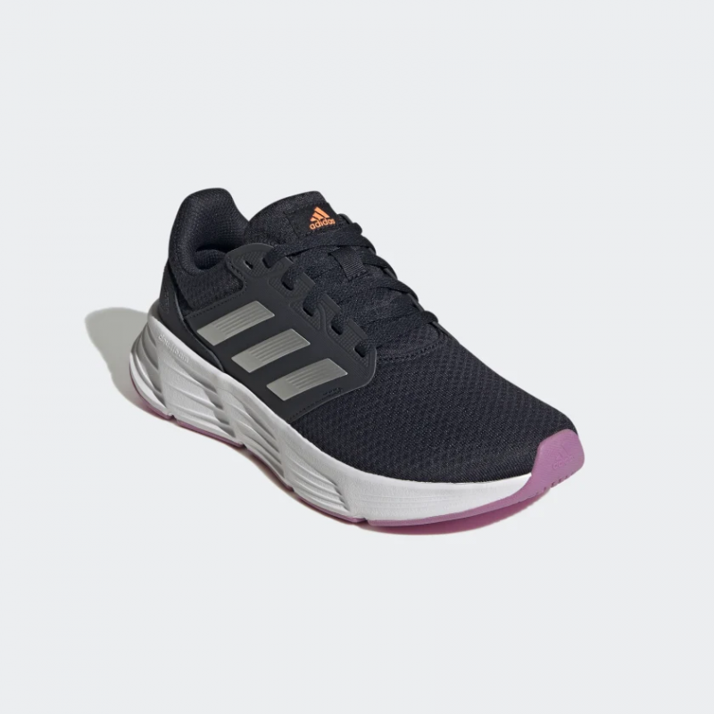 Adidas รองเท้าวิ่งผู้หญิง Galaxy 6 | Legend Ink/Silver Metallic/Pulse Lilac ( GW4137 ) - Image 2