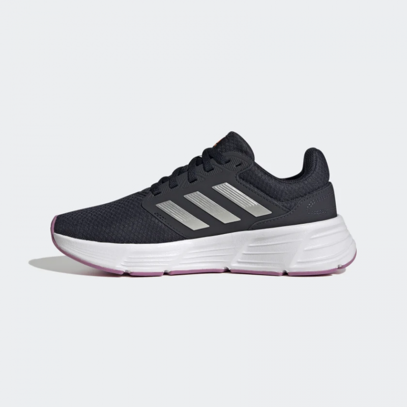 Adidas รองเท้าวิ่งผู้หญิง Galaxy 6 | Legend Ink/Silver Metallic/Pulse Lilac ( GW4137 ) - Image 4