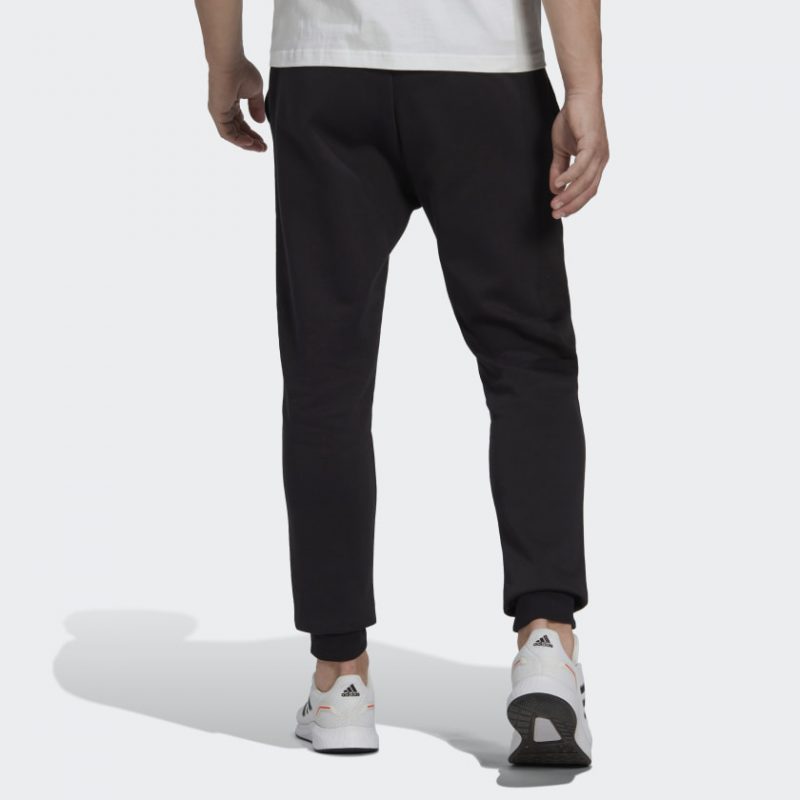 Adidas กางเกงกีฬาผู้ชาย Essentials Fleece Regular Tapered Pants | Black/White ( HL2236 ) - Image 3