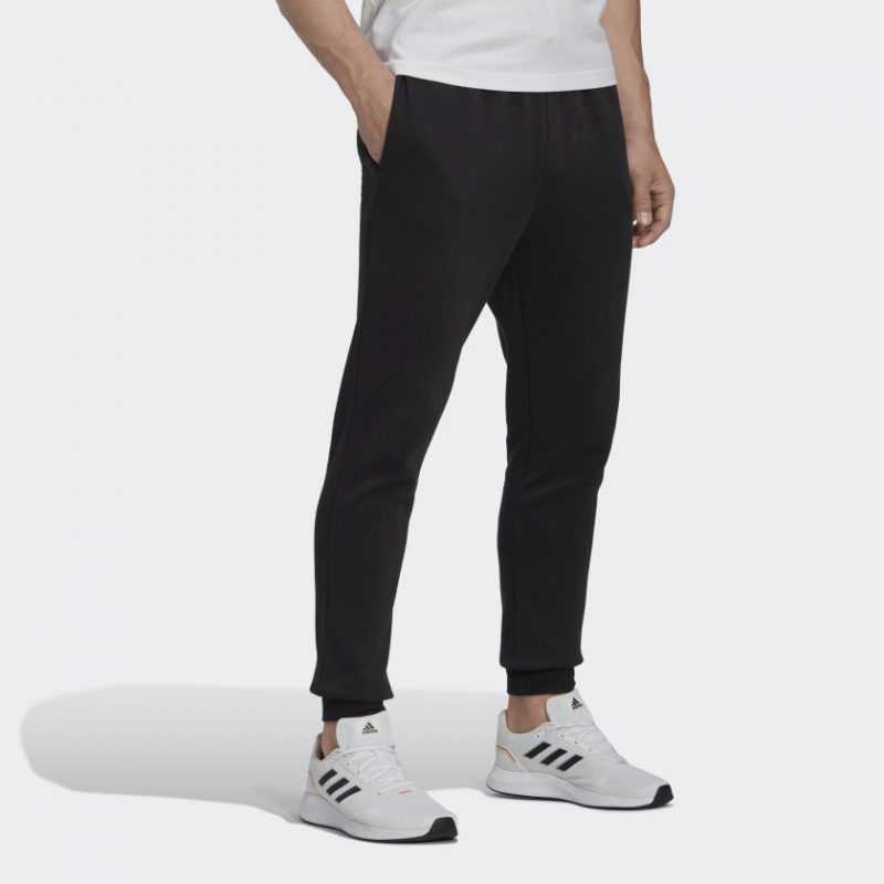 Adidas กางเกงกีฬาผู้ชาย Essentials Fleece Regular Tapered Pants | Black/White ( HL2236 ) - Image 4