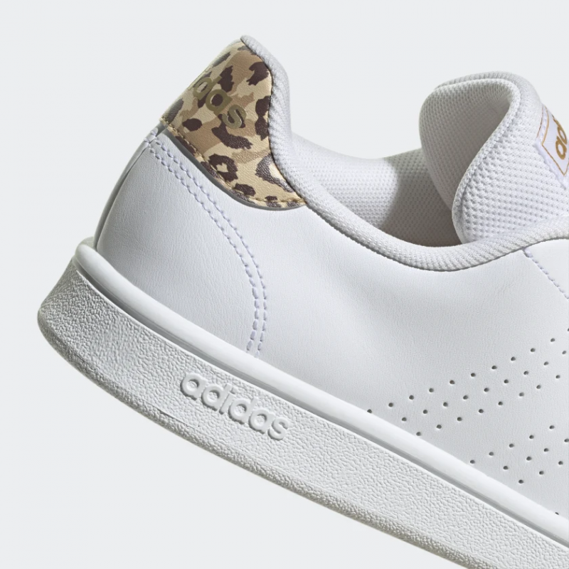 Adidas รองเท้าผ้าใบผู้หญิง Advantage Base | Cloud White/Cloud White/Gold Metallic ( H03791 ) - Image 7