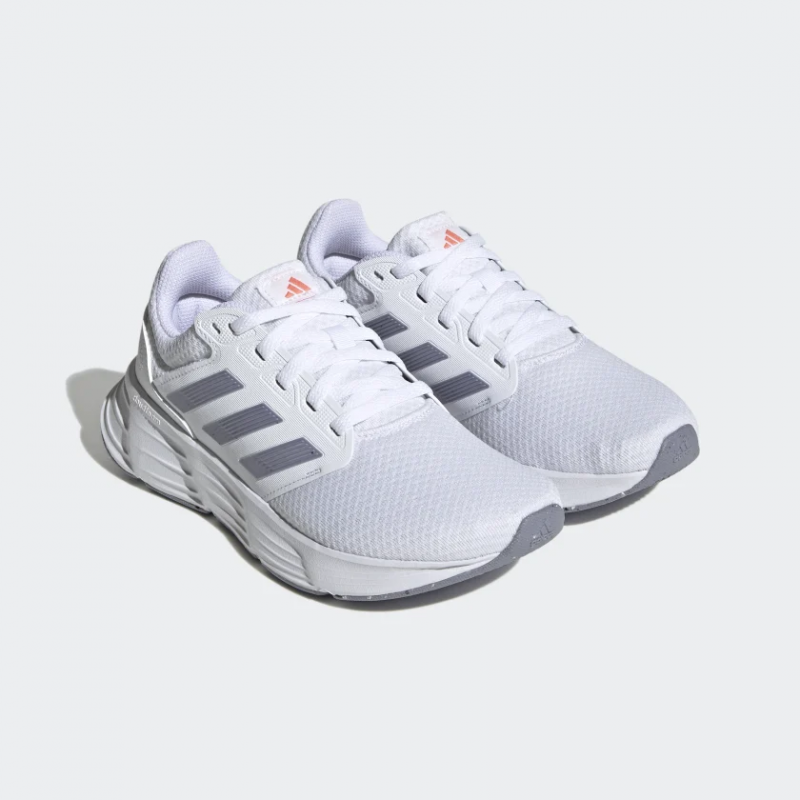 Adidas รองเท้าวิ่งผู้หญิง Galaxy 6 | Cloud White/Silver Violet/Core Black ( HP2403 ) - Image 2