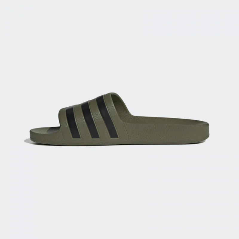 Adidas รองเท้าแตะ Adilette Aqua Slides | Olive Strata/Core Black/Olive Strata ( HP9392 ) - Image 4