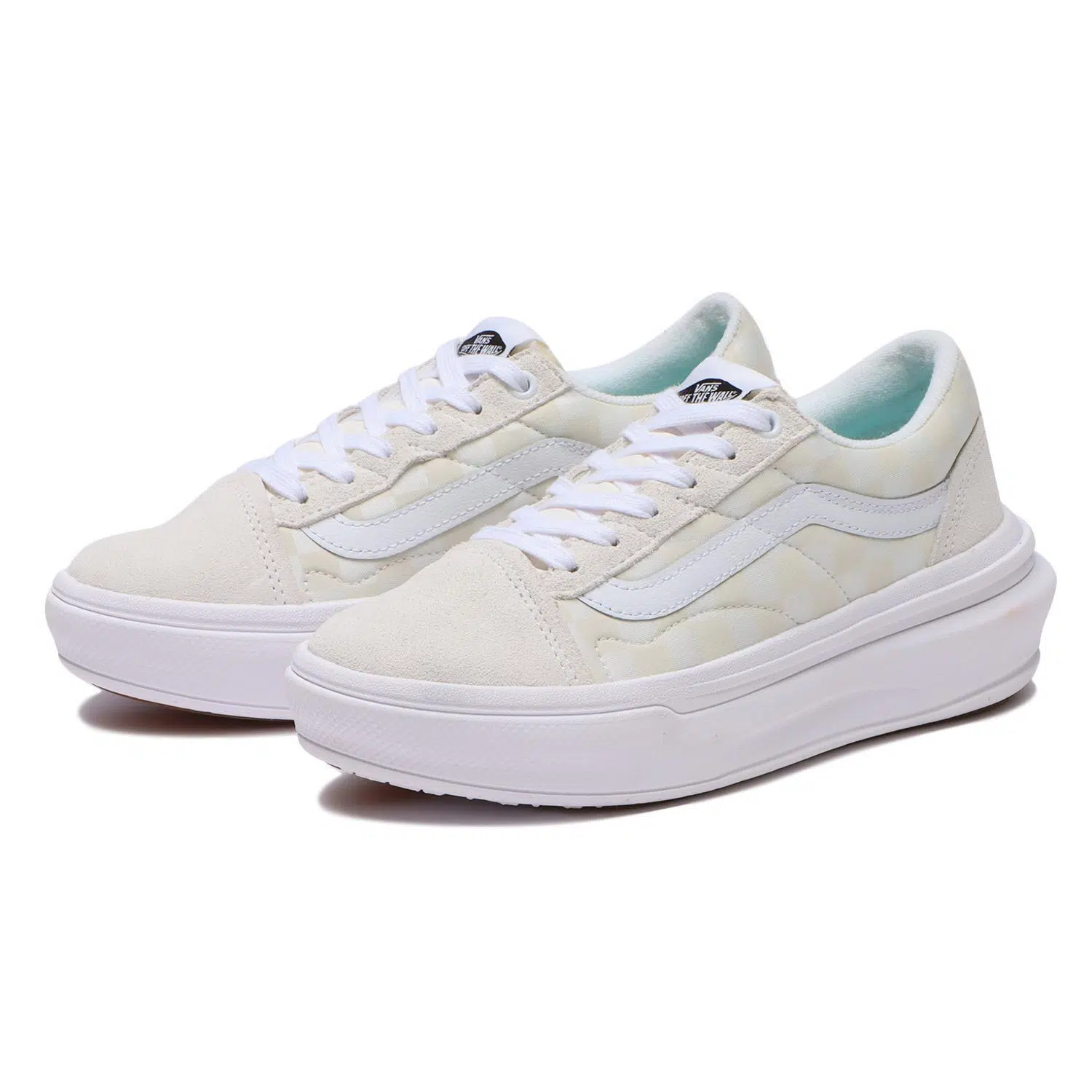 Vans รองเท้าผ้าใบ Old Skool Overt ComfyCush Checkerboard | White/Checkerboard ( VN0A7Q5ETDC ) - Image 39