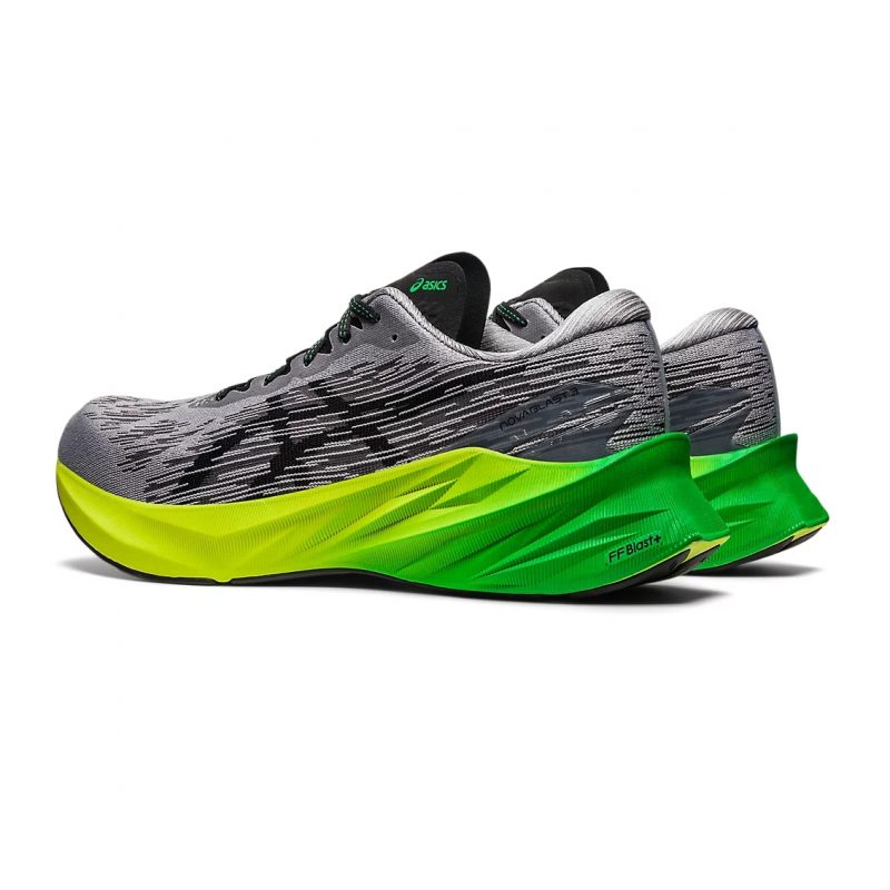 Asics รองเท้าวิ่งผู้ชาย Novablast 3 | Sheet Rock/Black ( 1011B458-021 ) - Image 3