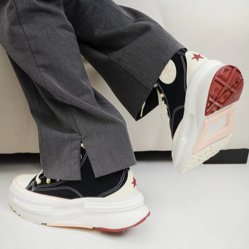 Converse รองเท้าผ้าใบผู้หญิง Run Star Legacy Valentines Day Hi | Black/Egret/Back Alley Brick ( A05137CS3BKXX ) - Image 16