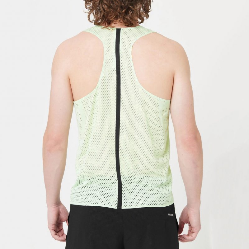 Asics เสื้อวิ่งผู้ชาย Men's Actibreeze Jacquard Singlet | Whisper Green ( 2091A614-303 ) - Image 15