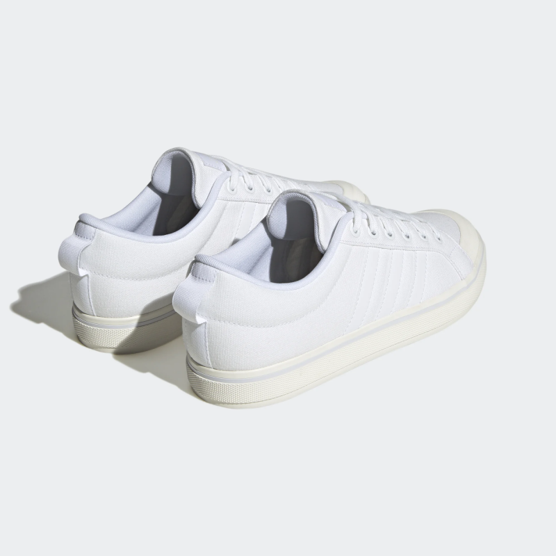 Adidas รองเท้าผ้าใบผู้ชาย Bravada 2.0 Lifestyle Skateboarding Canvas | Cloud White/Cloud White/Chalk White ( HP6021 ) - Image 3