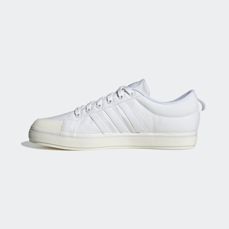 Adidas รองเท้าผ้าใบผู้ชาย Bravada 2.0 Lifestyle Skateboarding Canvas | Cloud White/Cloud White/Chalk White ( HP6021 ) - Image 4