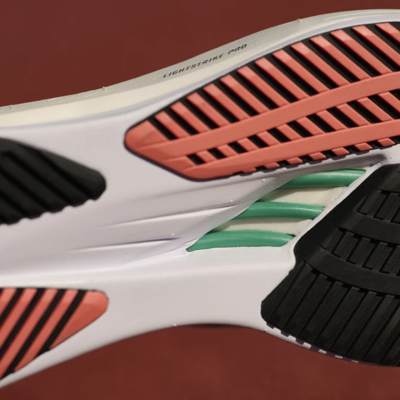Adidas รองเท้าวิ่งผู้หญิง Adizero Boston 11 | White Tint/Court Green/Coral Fusion ( HQ3697 ) - Image 14