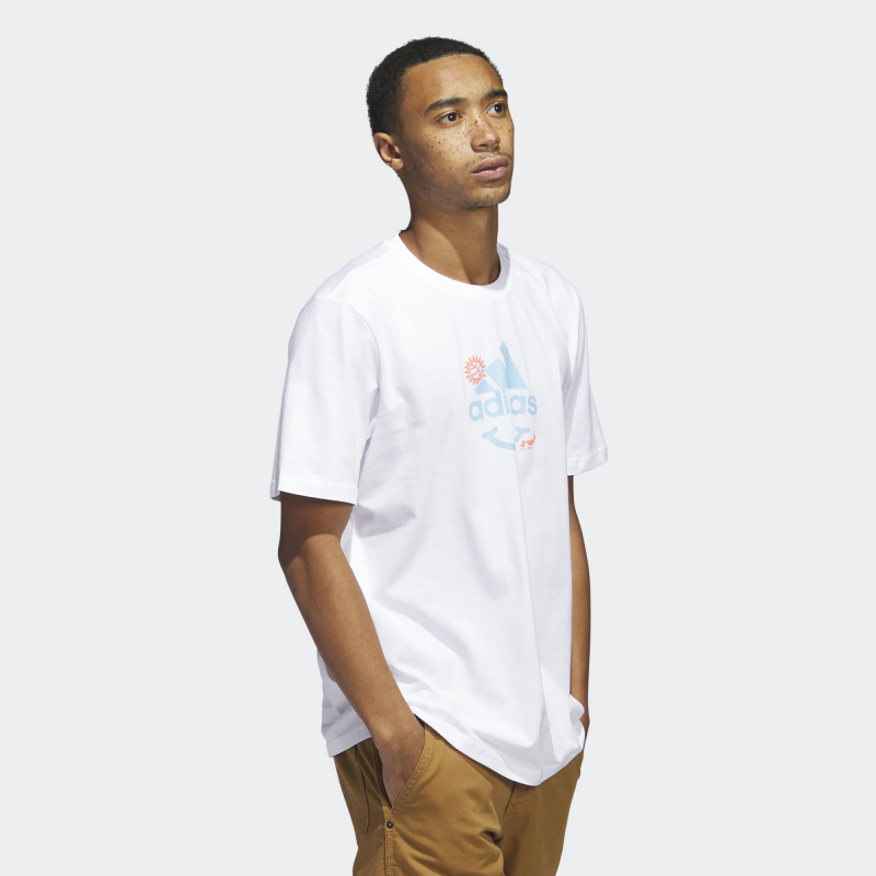 Adidas เสื้อยืดผู้ชาย Change Through Sports Graphic Tee | White ( IC1675 ) - Image 4