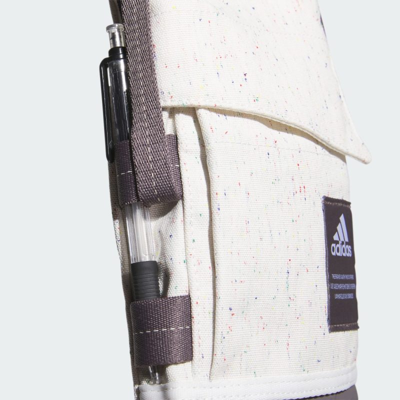 Adidas กระเป๋าสะพายข้าง Must Haves Seasonal Small Bag | Off White ( IK4782 ) - Image 6