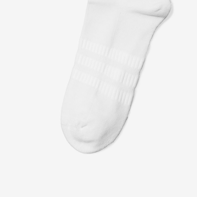 Adidas ถุงเท้า Cushioned Sportswear Crew Socks 1 Pair | White / Black ( HT3444 ) - Image 15